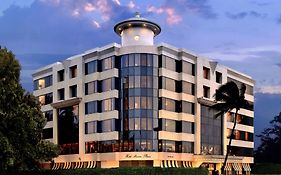 Hotel Marine Plaza